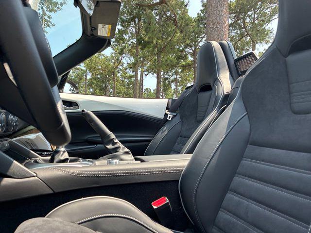 2025 Mazda MX-5 Club