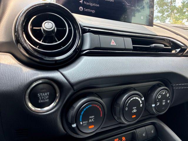 2025 Mazda MX-5 Club