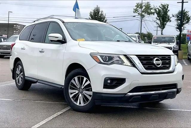 2017 Nissan Pathfinder SL for sale in Olive Branch, MS