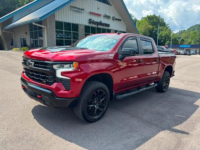 2025 Chevrolet Silverado 1500 4WD Crew Cab Short Bed LT Trail Boss for sale in Danville, WV