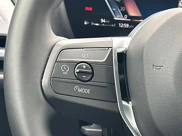 2025 BMW Coupe xDrive