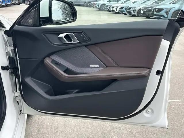 2025 BMW Coupe xDrive