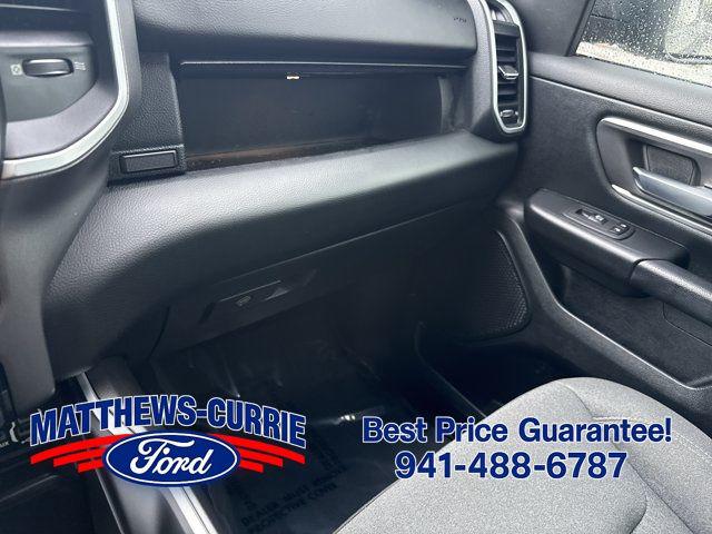 2021 Ram 1500 Big Horn Crew Cab 4x4 57 Box