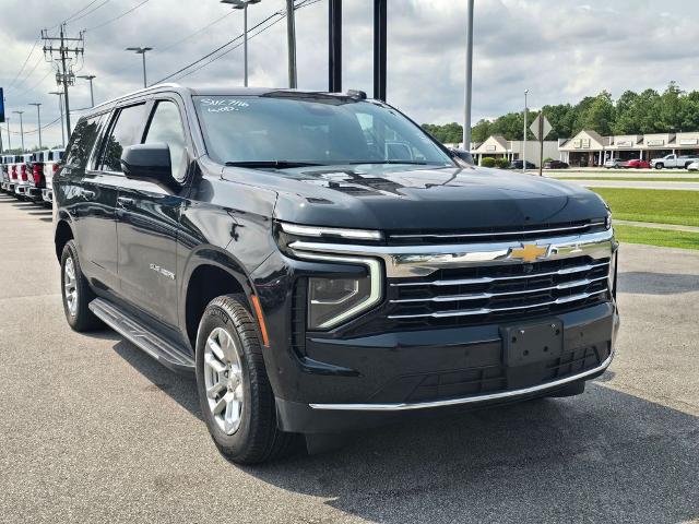 2025 Chevrolet Suburban 4WD LT for sale in Morehead City, NC