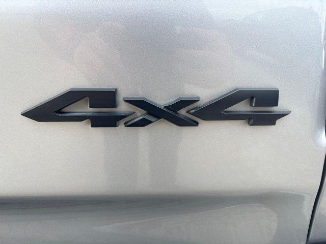 2021 Ram 1500 Lone Star Crew Cab 4x4 5'7" Box
