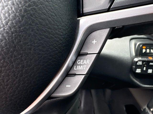 2021 Ram 1500 Lone Star Crew Cab 4x4 5'7" Box
