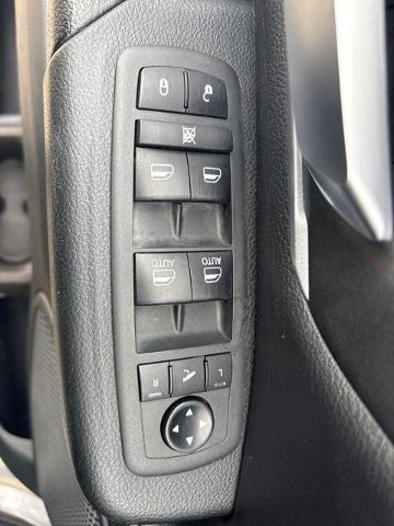 2021 Ram 1500 Lone Star Crew Cab 4x4 5'7" Box