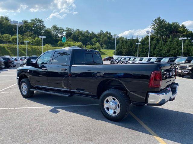 2025 RAM 2500 Tradesman Crew Cab 4x4 8 Box