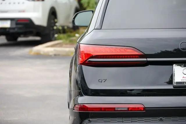 2026 Audi Q7 Premium 45 TFSI quattro tiptronic