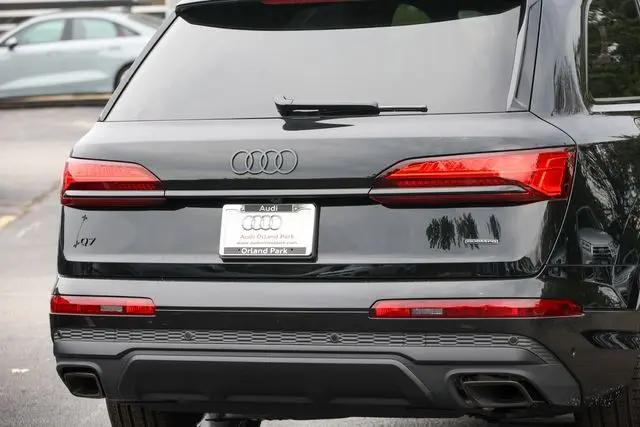 2026 Audi Q7 Premium 45 TFSI quattro tiptronic