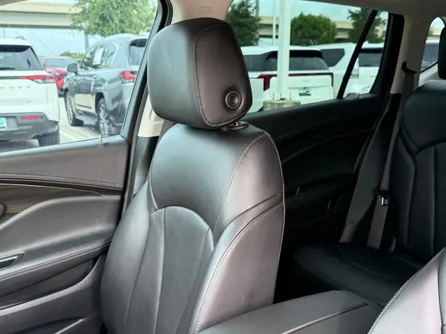 2020 Buick Envision FWD Essence