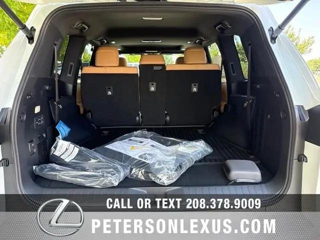 2026 Lexus LX Luxury