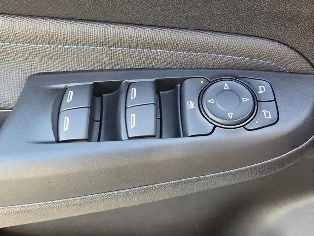 2026 Buick NV Sport Touring FWD