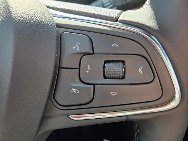2026 Buick NV Sport Touring FWD