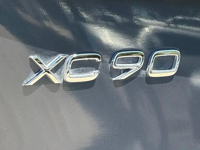 2021 Volvo XC90 T5 Momentum 7 Passenger