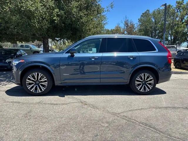 2021 Volvo XC90 T5 Momentum 7 Passenger