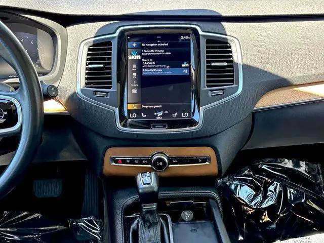 2021 Volvo XC90 T5 Momentum 7 Passenger