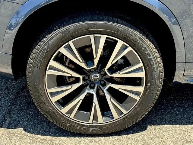 2021 Volvo XC90 T5 Momentum 7 Passenger
