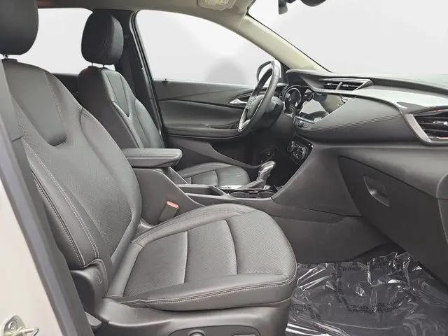 2023 Buick Encore GX Essence FWD