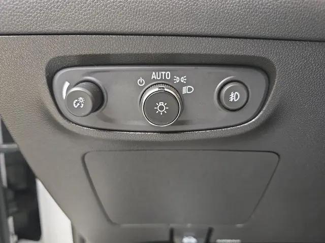 2023 Buick Encore GX Essence FWD