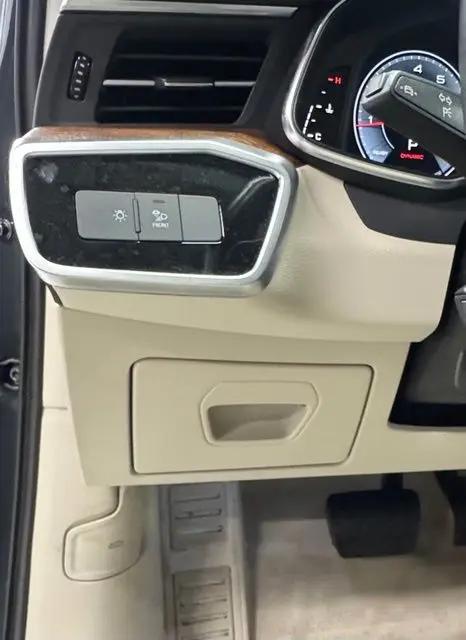 2023 Audi A6 Premium 45 TFSI quattro S tronic