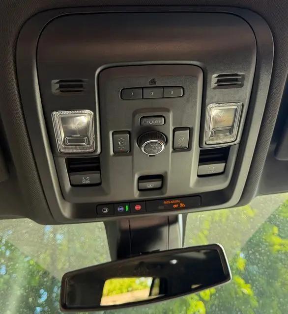 2021 GMC Yukon 2WD SLT
