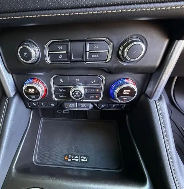2021 GMC Yukon 2WD SLT