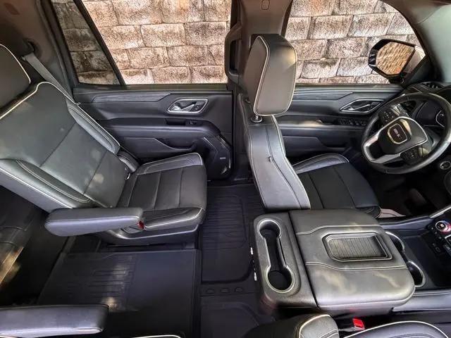 2021 GMC Yukon 2WD SLT