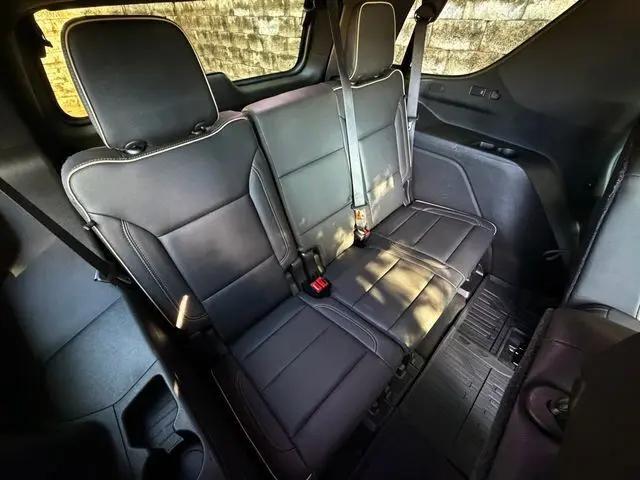 2021 GMC Yukon 2WD SLT