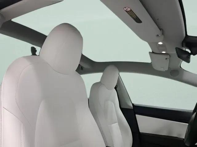 2020 Tesla Model 3 Standard Range Plus Rear-Wheel Drive