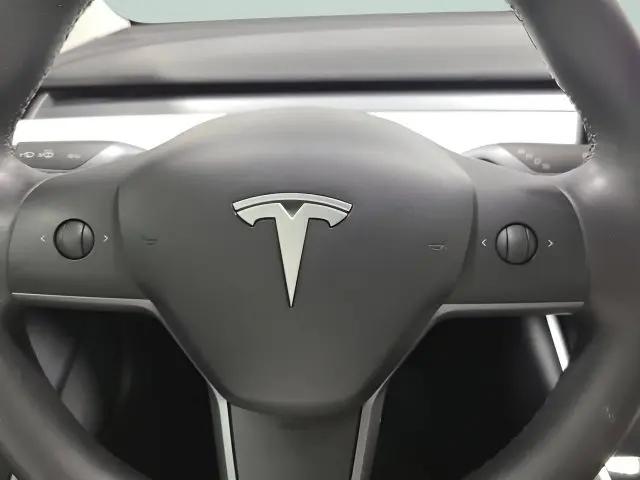 2020 Tesla Model 3 Standard Range Plus Rear-Wheel Drive