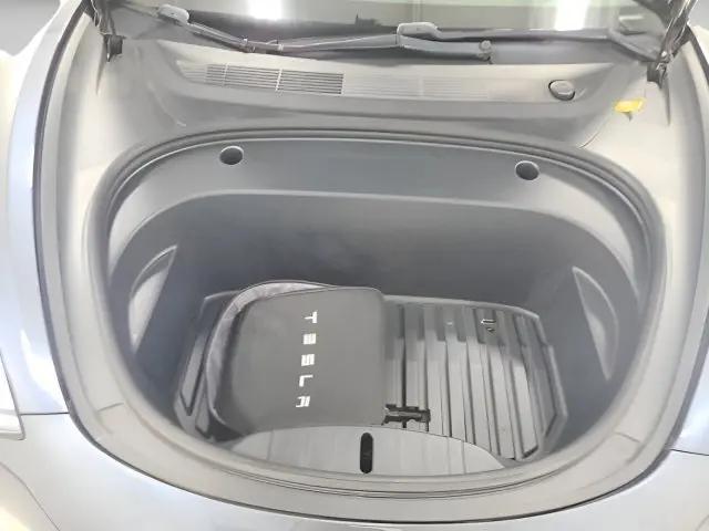 2020 Tesla Model 3 Standard Range Plus Rear-Wheel Drive