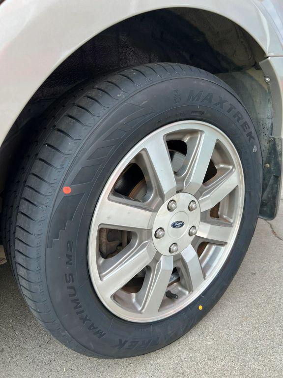2008 Ford Taurus SEL