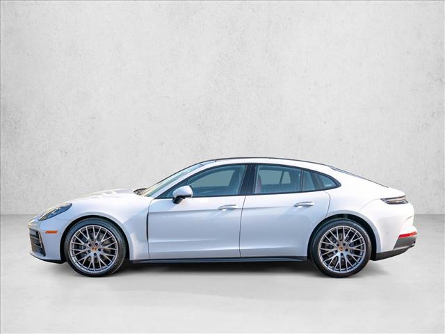2026 Porsche Panamera 4