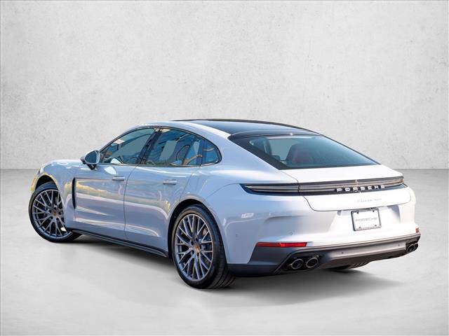 2026 Porsche Panamera 4