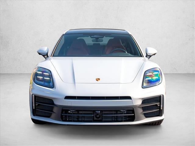 2026 Porsche Panamera 4