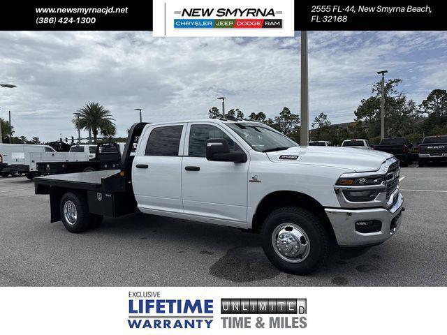 2026 RAM 3500 Chassis RAM 3500 TRADESMAN CREW CAB CHASSIS 4X4 60 CA