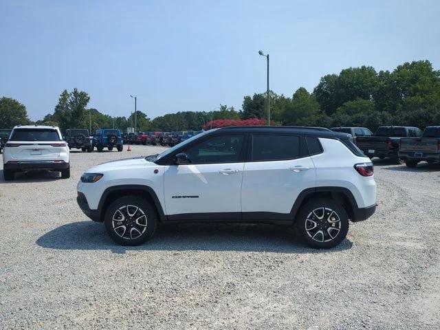 2026 Jeep Compass COMPASS TRAILHAWK 4X4