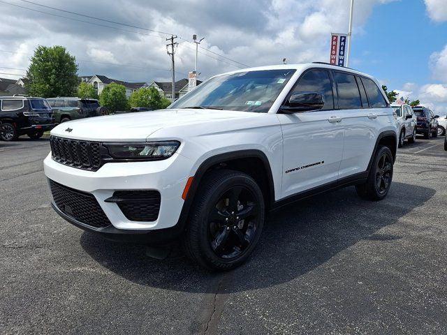 2023 Jeep Grand Cherokee Altitude X 4x4 2023 Jeep Grand Cherokee Altitude X 4x4