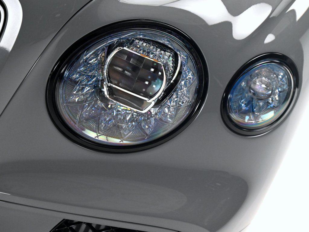 2025 Bentley Flying Spur - Photo 36