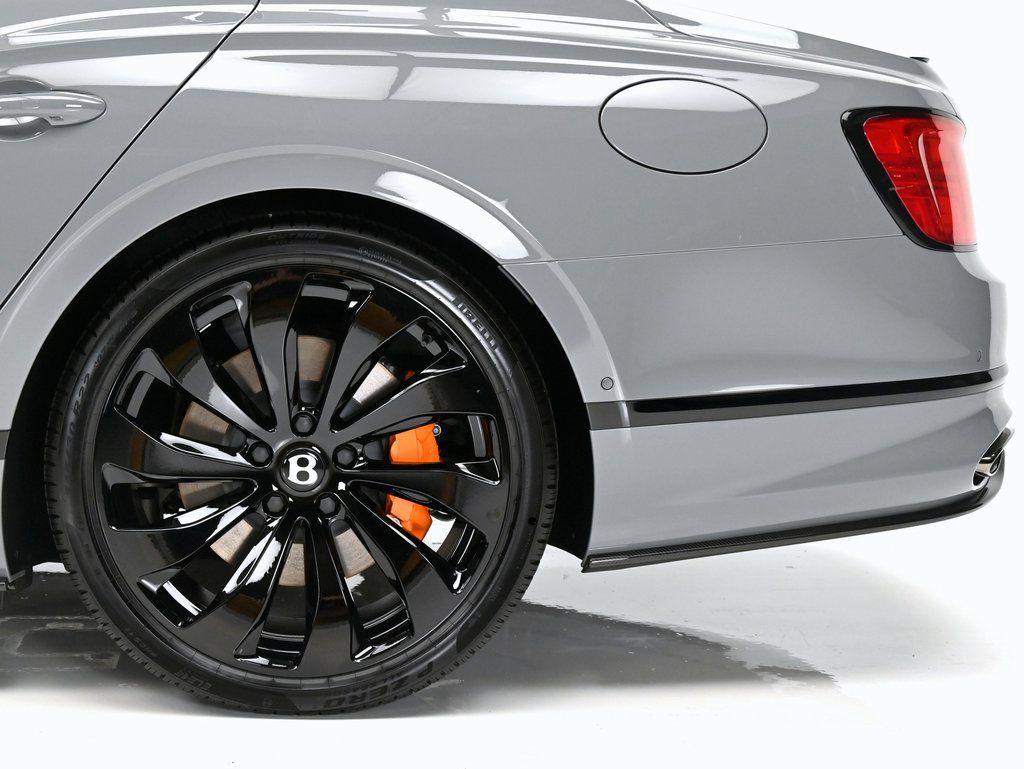 2025 Bentley Flying Spur - Photo 41
