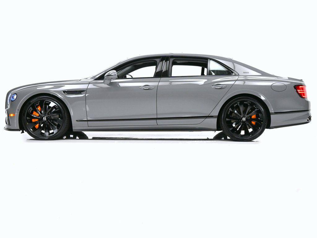 2025 Bentley Flying Spur - Photo 42