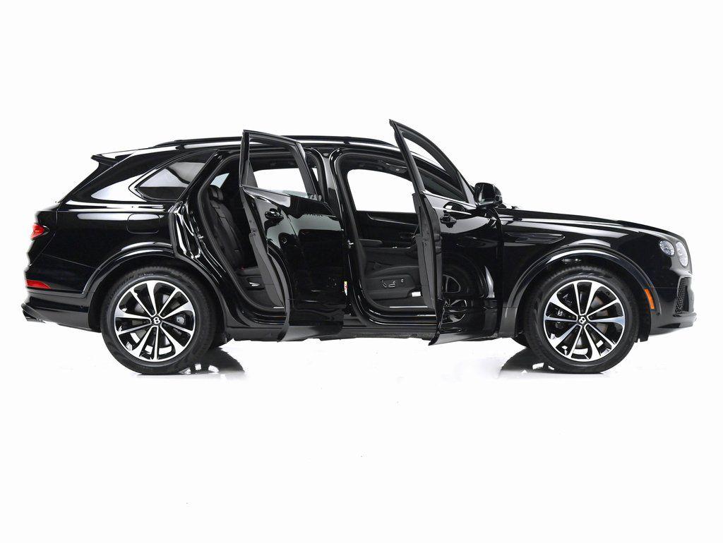 2025 Bentley Bentayga - Photo 10