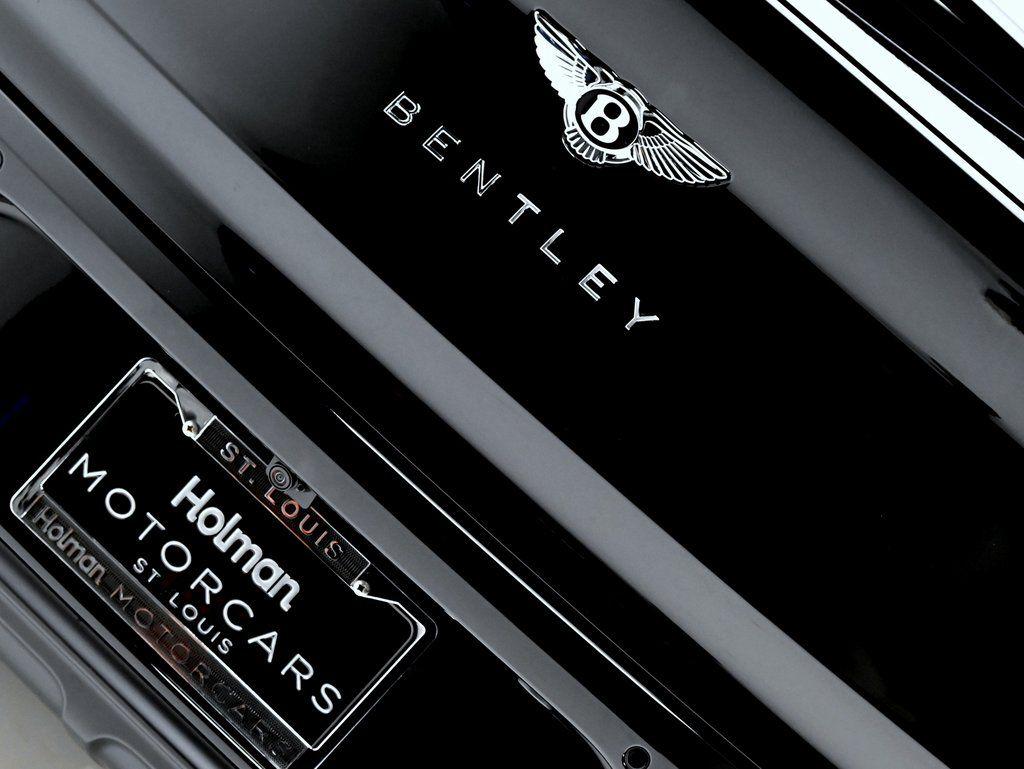 2025 Bentley Bentayga - Photo 27