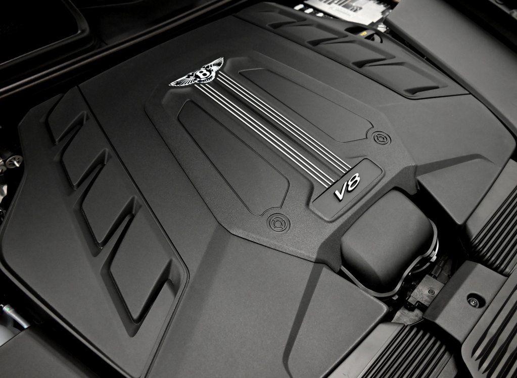 2025 Bentley Bentayga - Photo 31