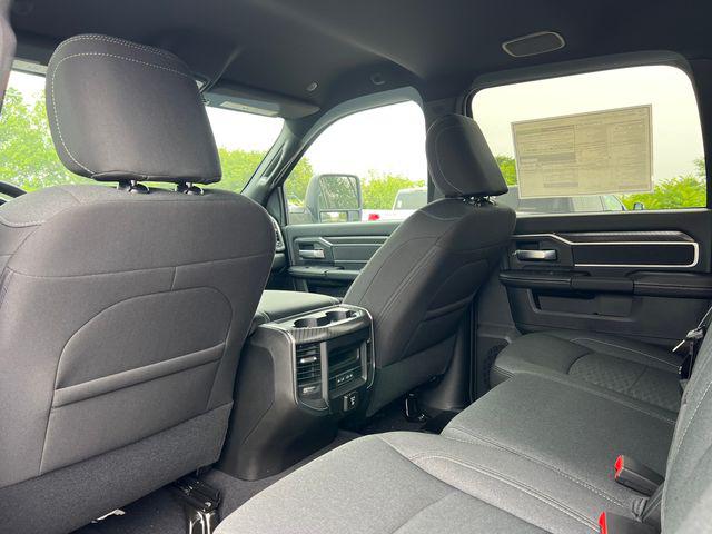 2026 Ram 2500 Big Horn Crew Cab 4x4 64 Box