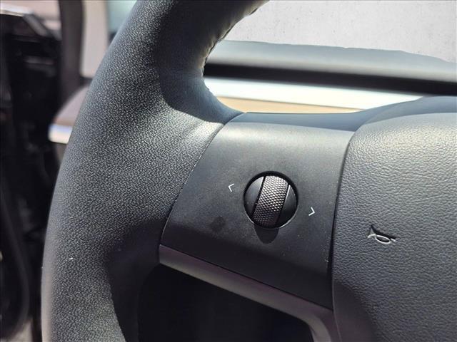 2021 Tesla Model 3 Standard Range Plus Rear-Wheel Drive