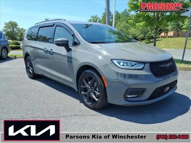 2023 Chrysler Pacifica Touring L AWD for sale in Winchester, VA