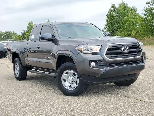 2016 Toyota Tacoma SR5 V6 for sale in Lansing, MI