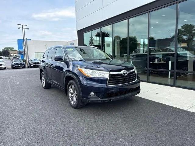 2014 Toyota Highlander XLE V6 for sale in Seekonk, MA